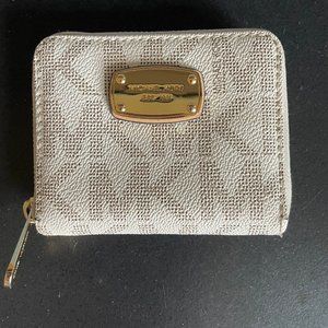 Michael Kors Coated Canvas Signature Zip Wallet